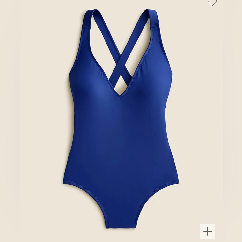 New with tags J Crew size 8DD plunge one piece swimsuit